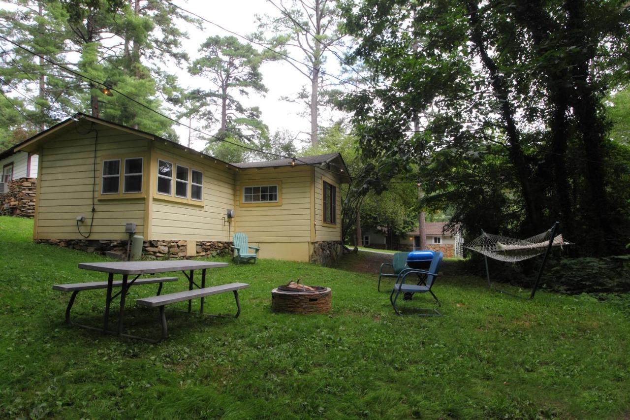 The Pines Cottages Woodfin Extérieur photo