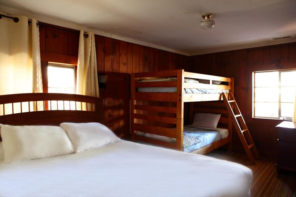 The Pines Cottages Woodfin Extérieur photo