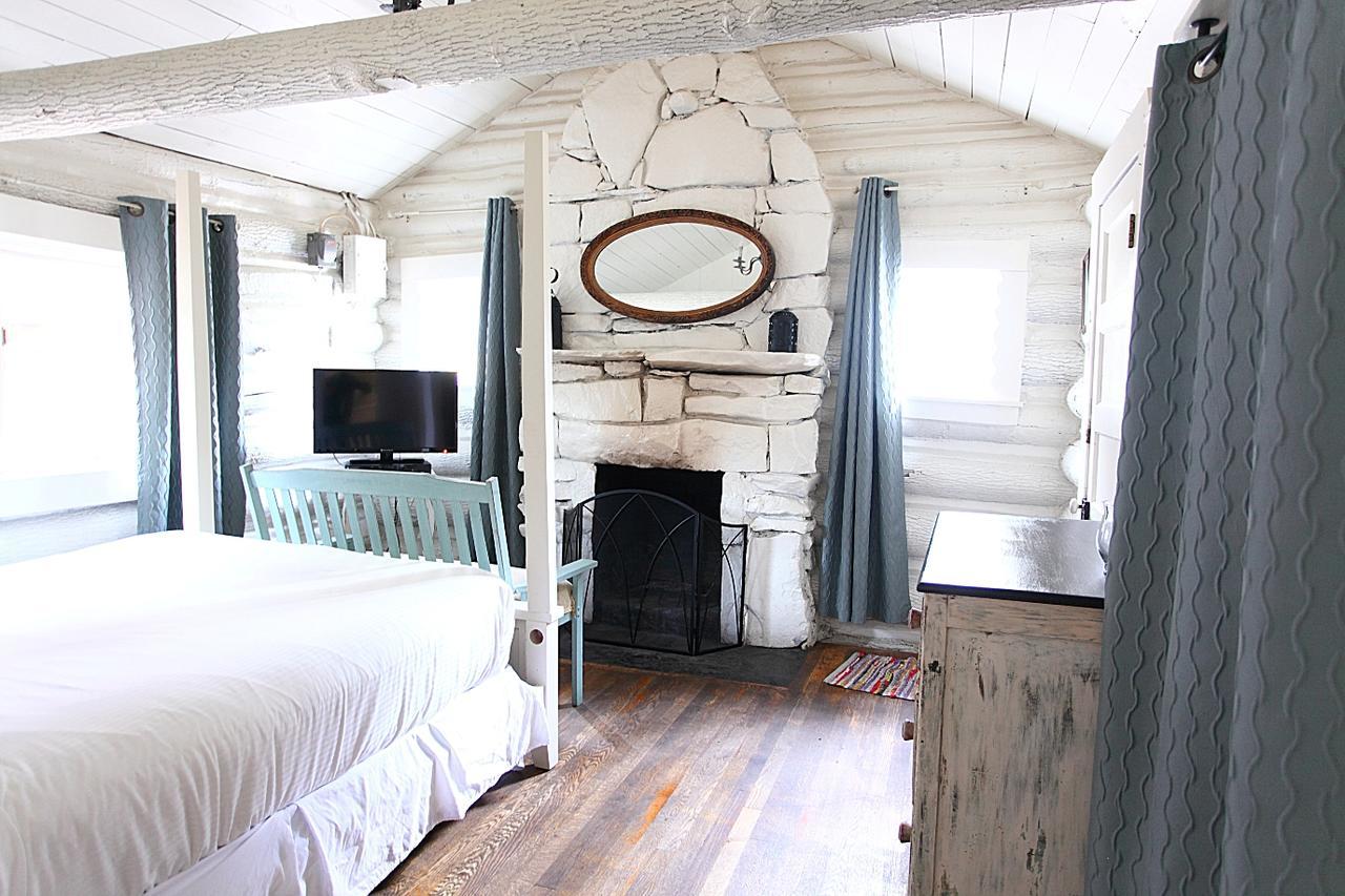 The Pines Cottages Woodfin Extérieur photo