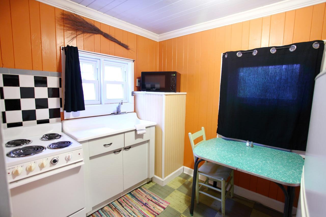 The Pines Cottages Woodfin Extérieur photo